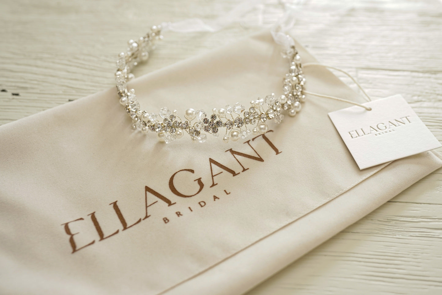 Haarschmuck mit Perlen und Diamanten